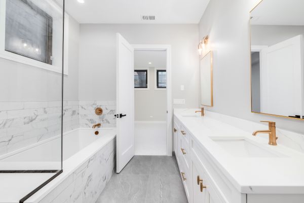 Cost of Bathroom Installation in Arlington